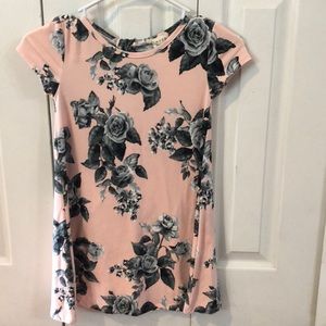 Girls floral tunic.